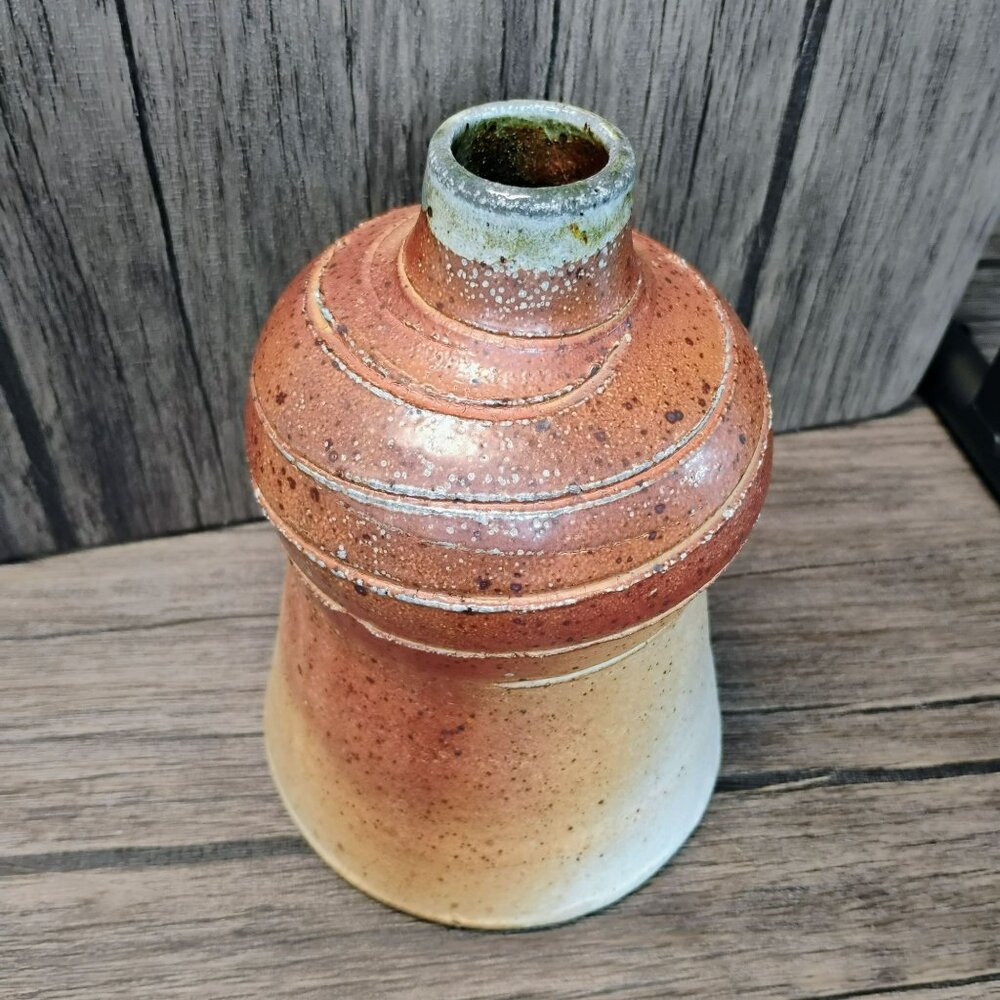 Hand Crafted Pottery Sake Bottle & Cup Set, Rustic Shino Glaze, Artist Signed - Picture 7 of 10